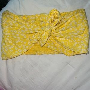 For sunny days 🥂🌞